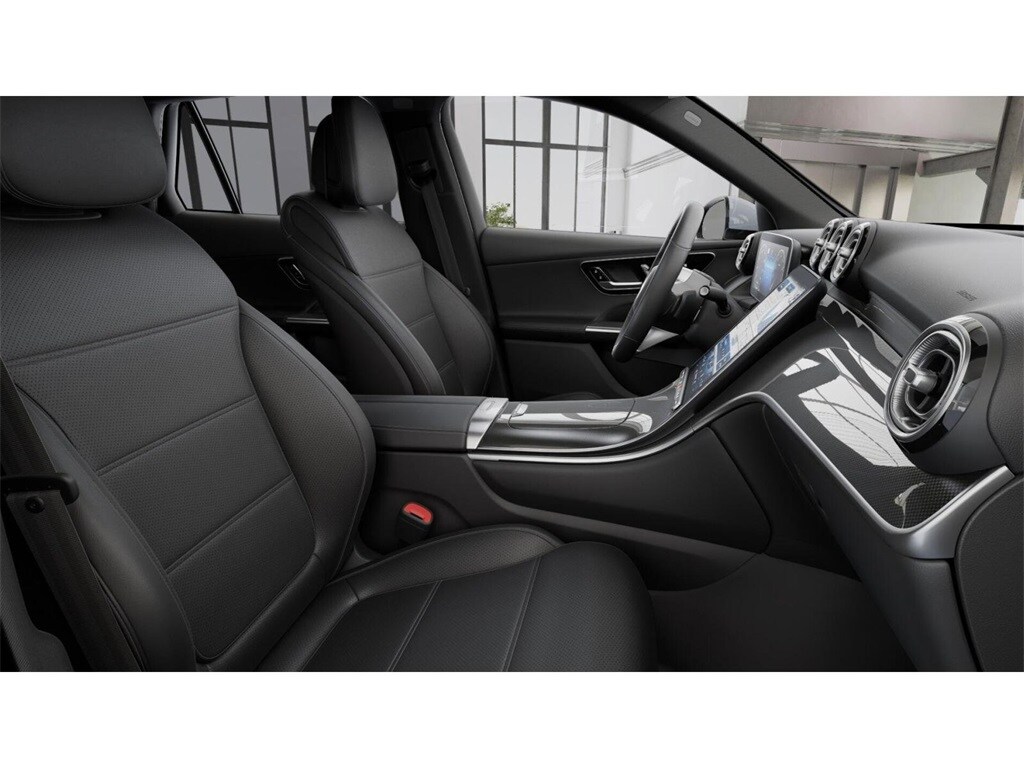 2026 Mercedes Benz GLC 300 4MATIC photo 4