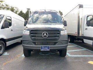 2025 Mercedes-Benz Sprinter 2500 Standard Roof 4-Cyl Diesel HO Van Passenger Van