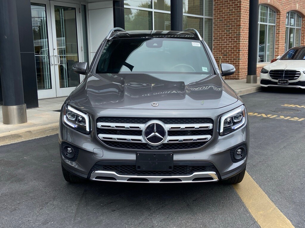 2022 Mercedes Benz GLB 250 4MATIC photo 2