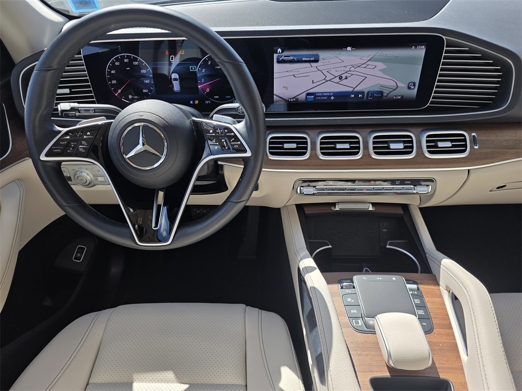 Certified 2025 Mercedes-Benz GLE 4MATIC SUV
