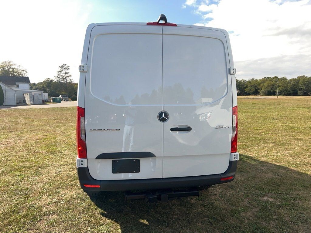 New 2025 Mercedes-Benz Sprinter 2500 Standard Roof 4-Cyl Diesel Van Cargo Van