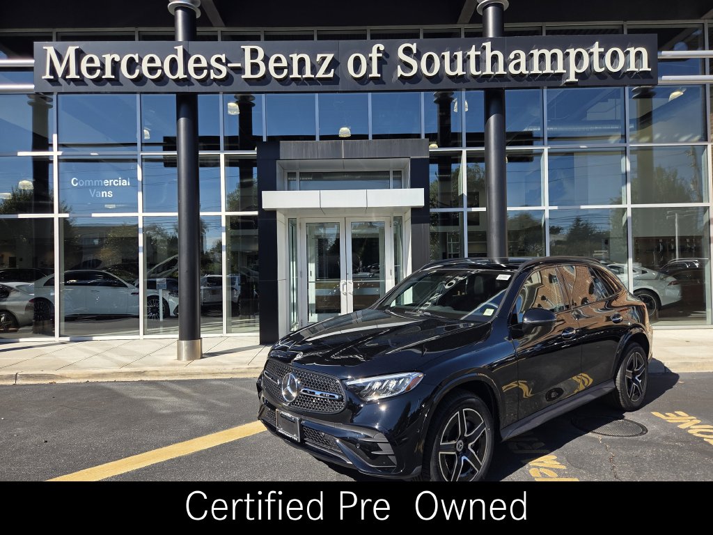 2026 Mercedes-Benz GLC Base