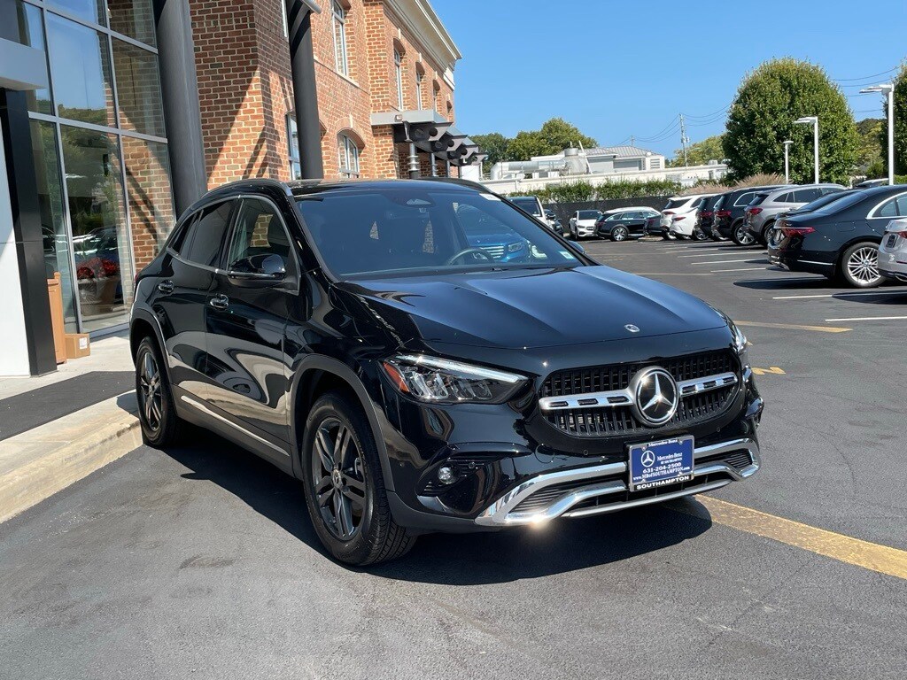 Used 2024 Mercedes-Benz GLA GLA250 with VIN W1N4N4HB7RJ609229 for sale in Southampton, NY