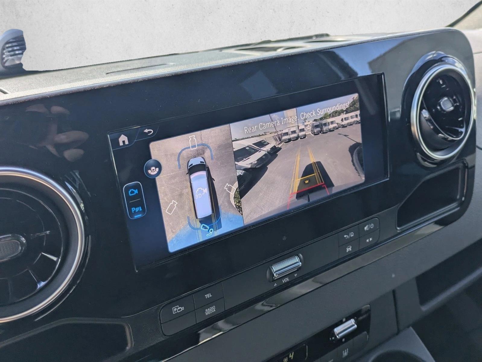 2025 Mercedes-Benz Sprinter Passenger Van Base - Photo 13