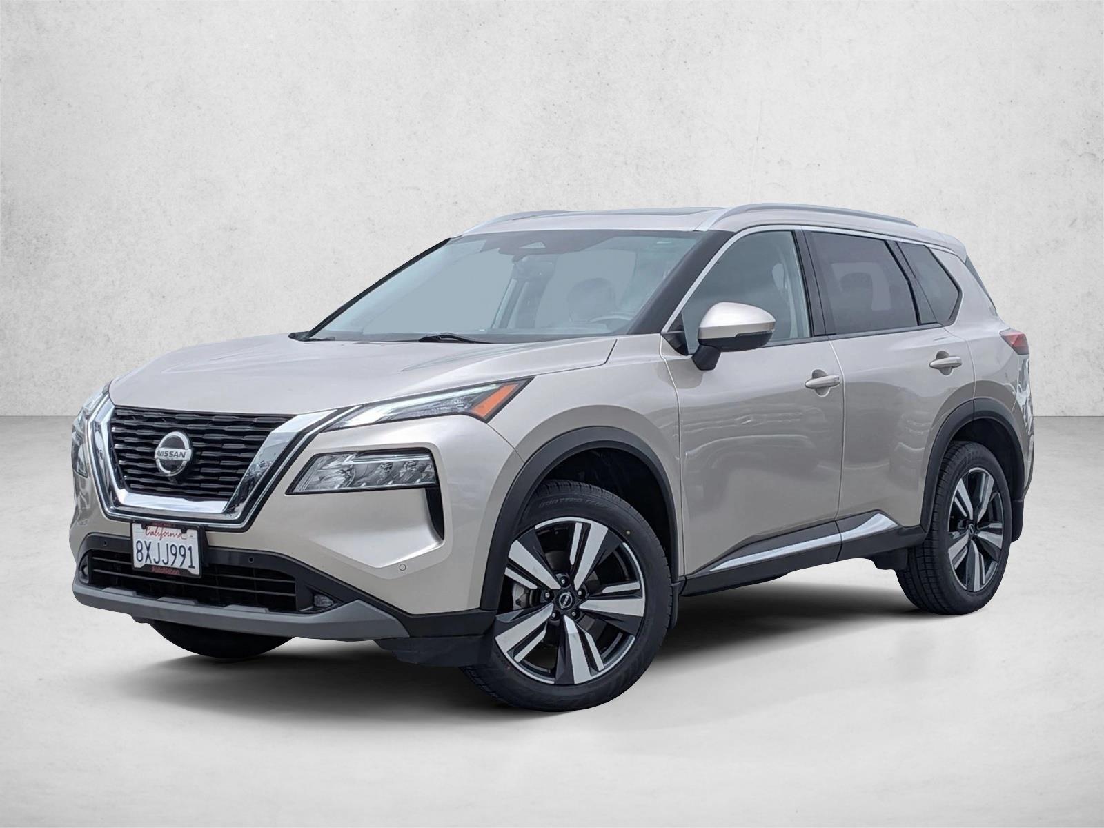 2021 Nissan Rogue SL FWD's photo