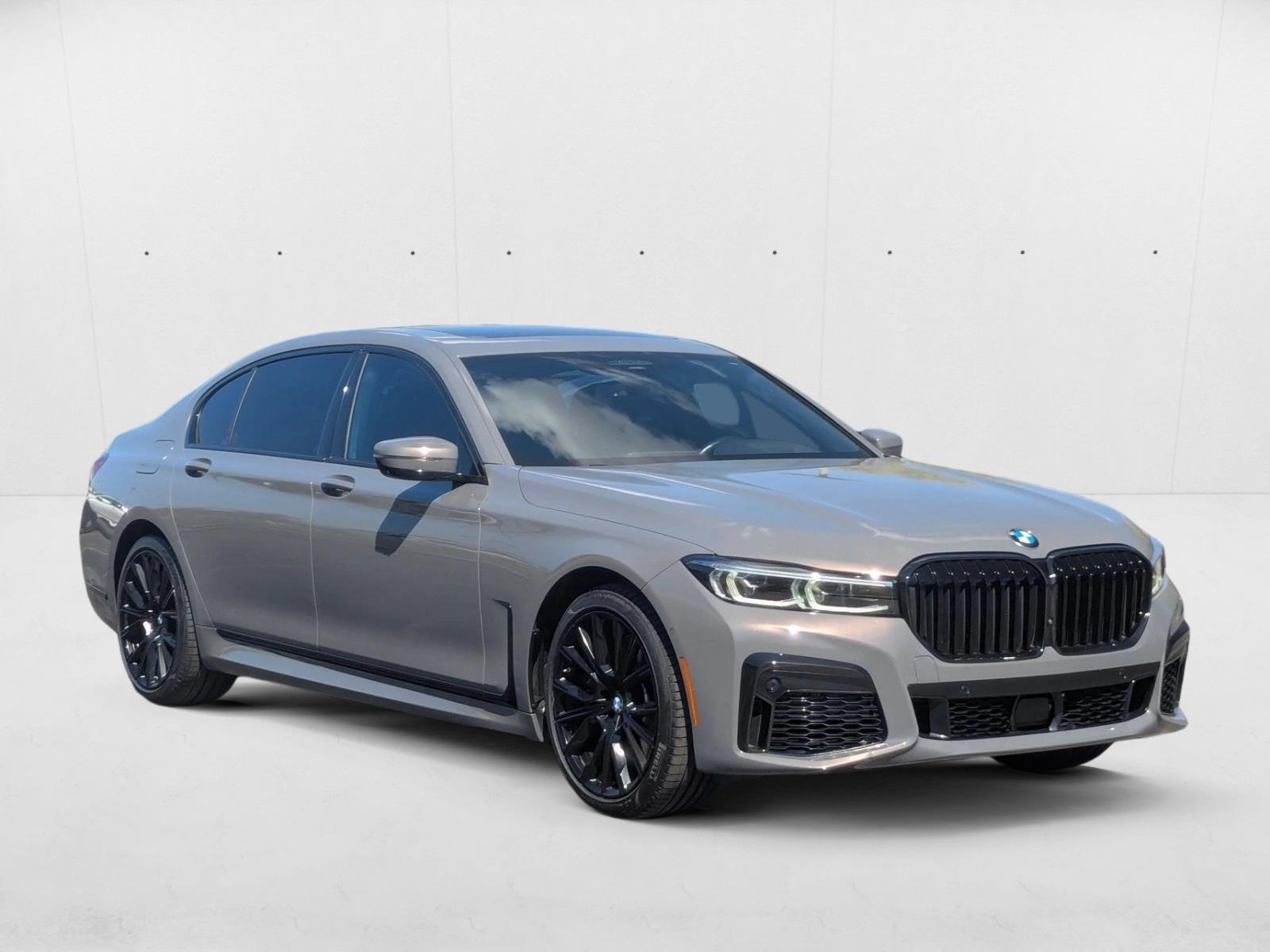 2022 Bmw 750i xDrive Sedan photo 2