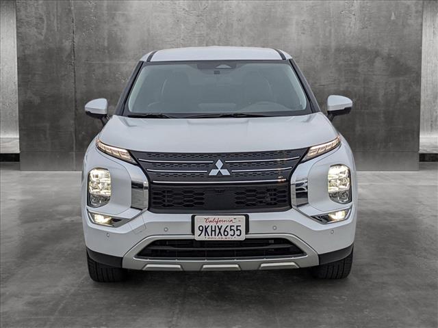 Used 2024 Mitsubishi Outlander SE with VIN JA4J3VA86RZ008734 for sale in Torrance, CA