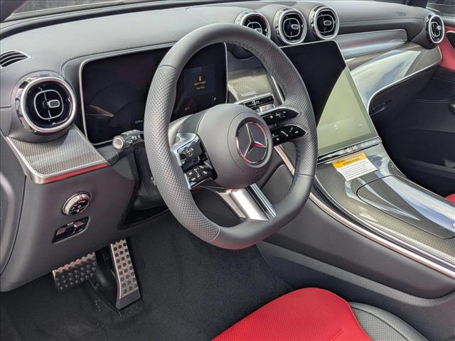 2025 Mercedes Benz GLC 300 AMG photo 3