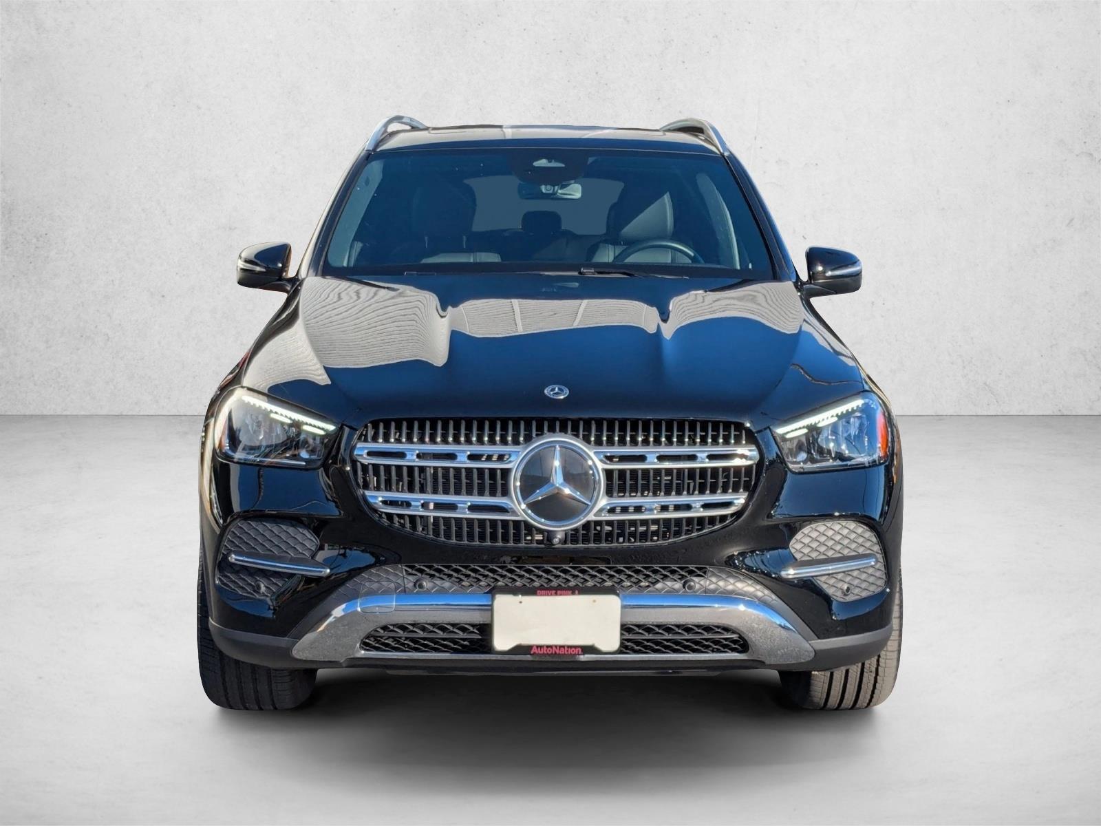 2025 Mercedes Benz GLE 350 4MATIC photo 2