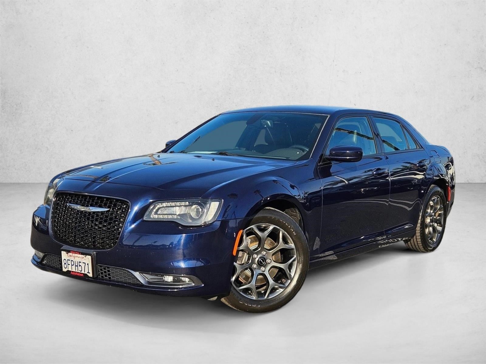 2016 Chrysler 300 S's photo