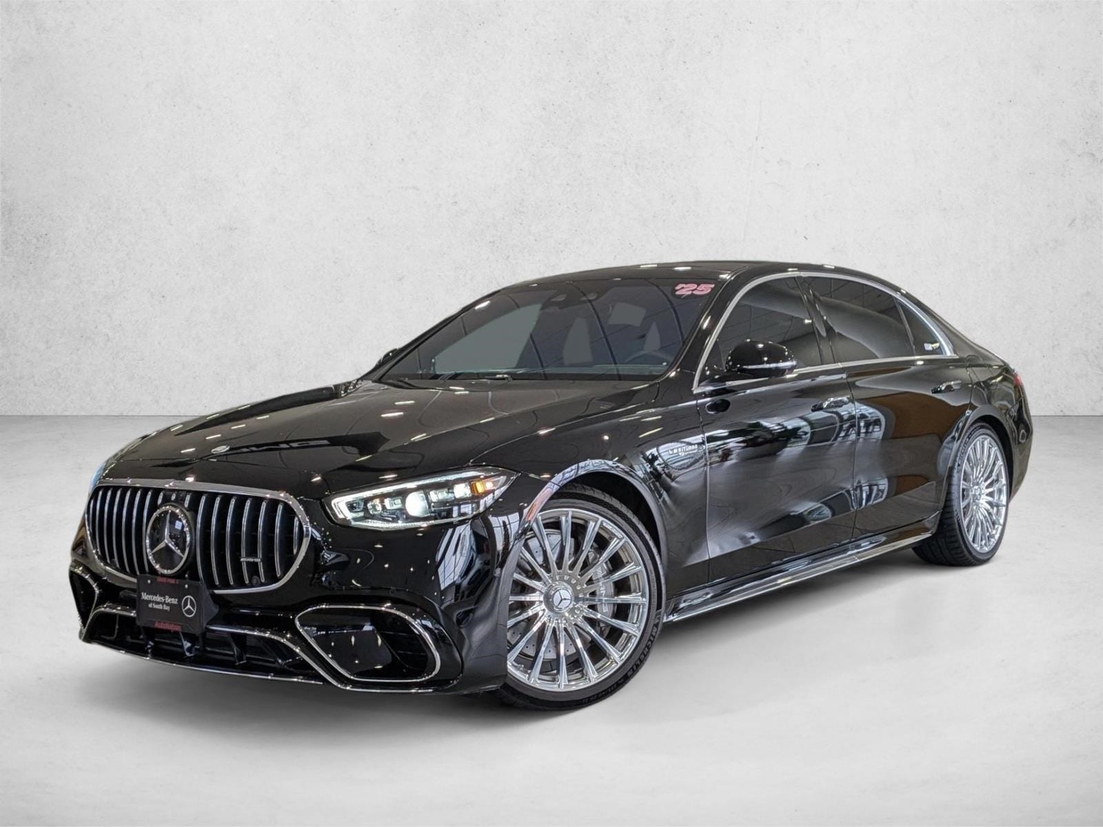 2025 Mercedes-Benz S-Class S 63's photo