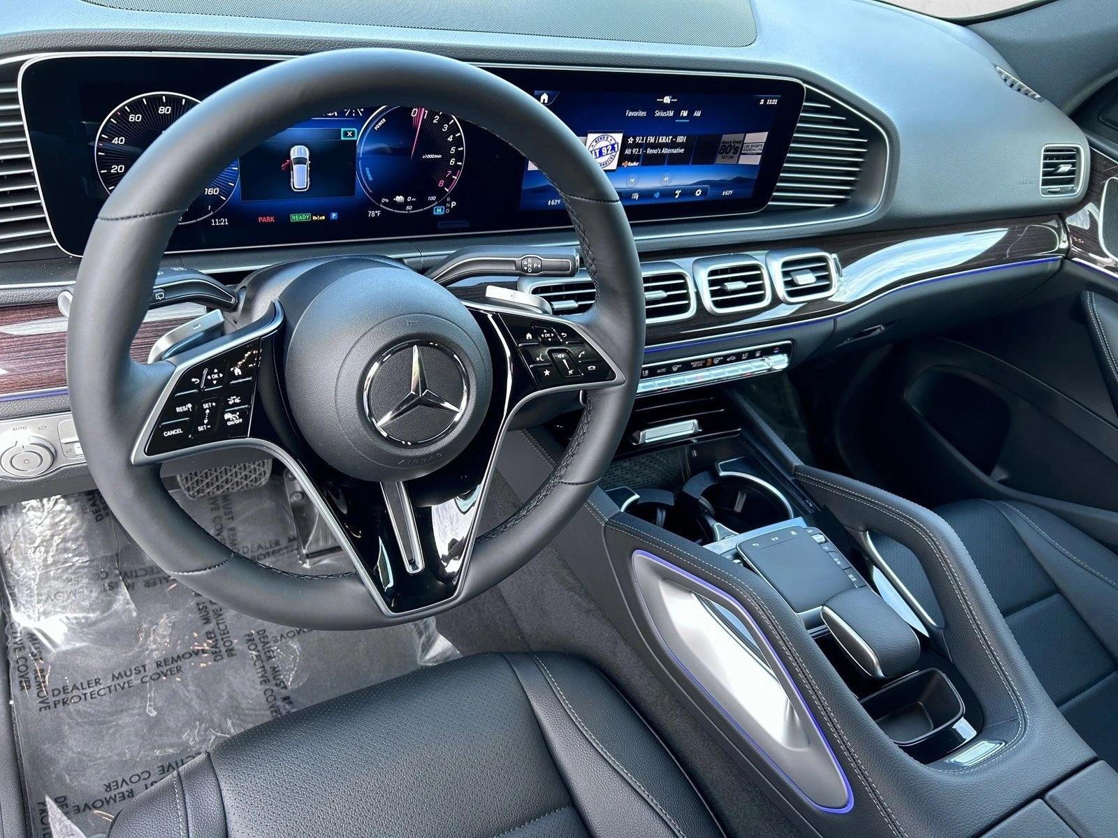 2026 Mercedes Benz GLE 450e 4MATIC photo 3