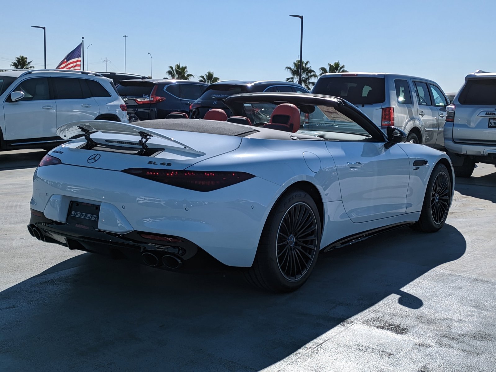 2025 Mercedes Benz SL AMG 43 photo 2