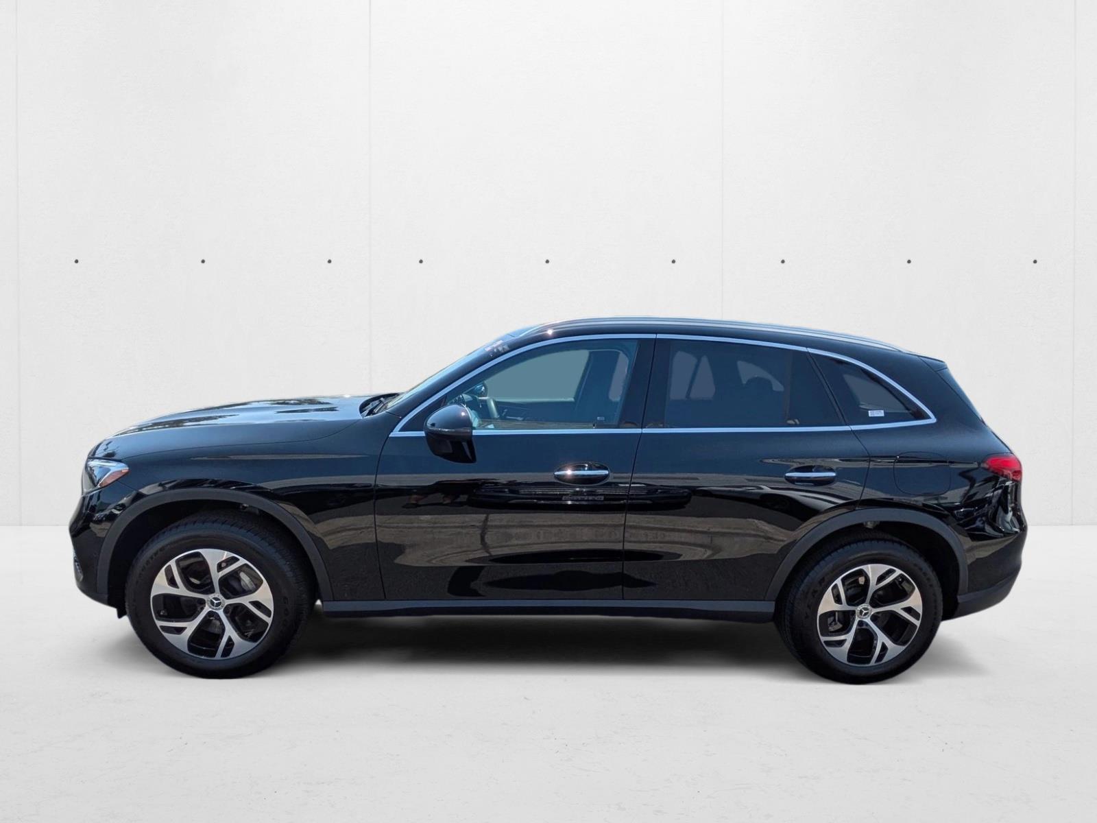 2025 Mercedes Benz GLC 350e 4MATIC photo 2