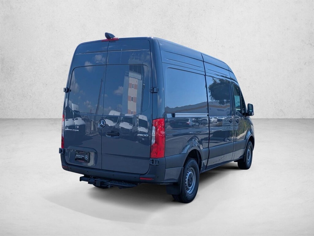 New 2026 Mercedes-Benz Sprinter Cargo Van 2500 Standard Roof I4 Diesel 144" RWD Van Cargo Van