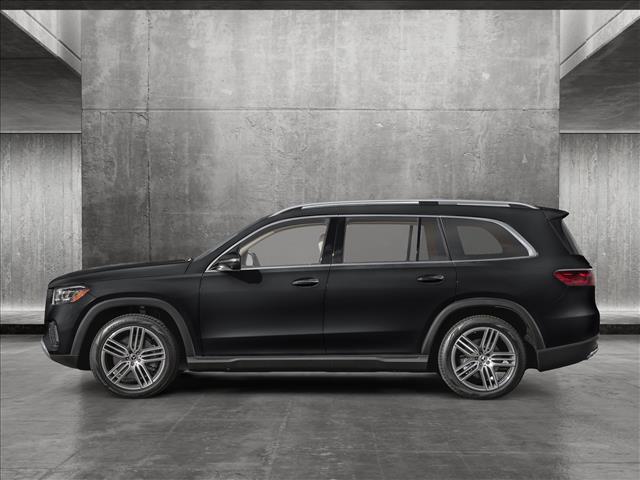 2025 Mercedes Benz GLS 450 4MATIC photo 3