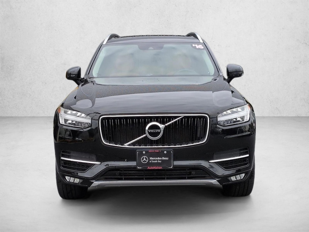 Used 2016 Volvo XC90 T5 Momentum AWD SUV