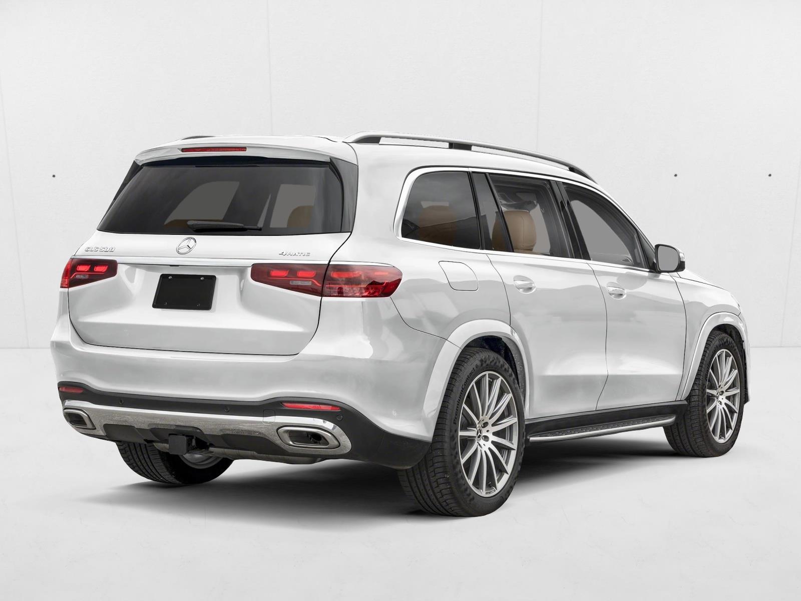 2025 Mercedes Benz GLS 580 4MATIC photo 2