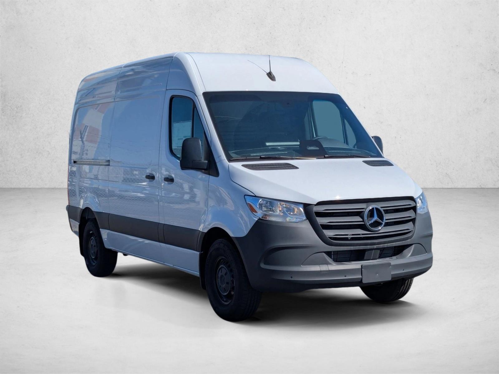 2025 Mercedes-Benz Sprinter Cargo Van Base - Photo 7