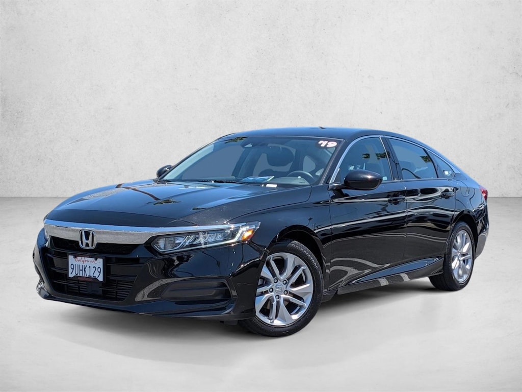 Used 2019 Honda Accord Sedan LX Sedan