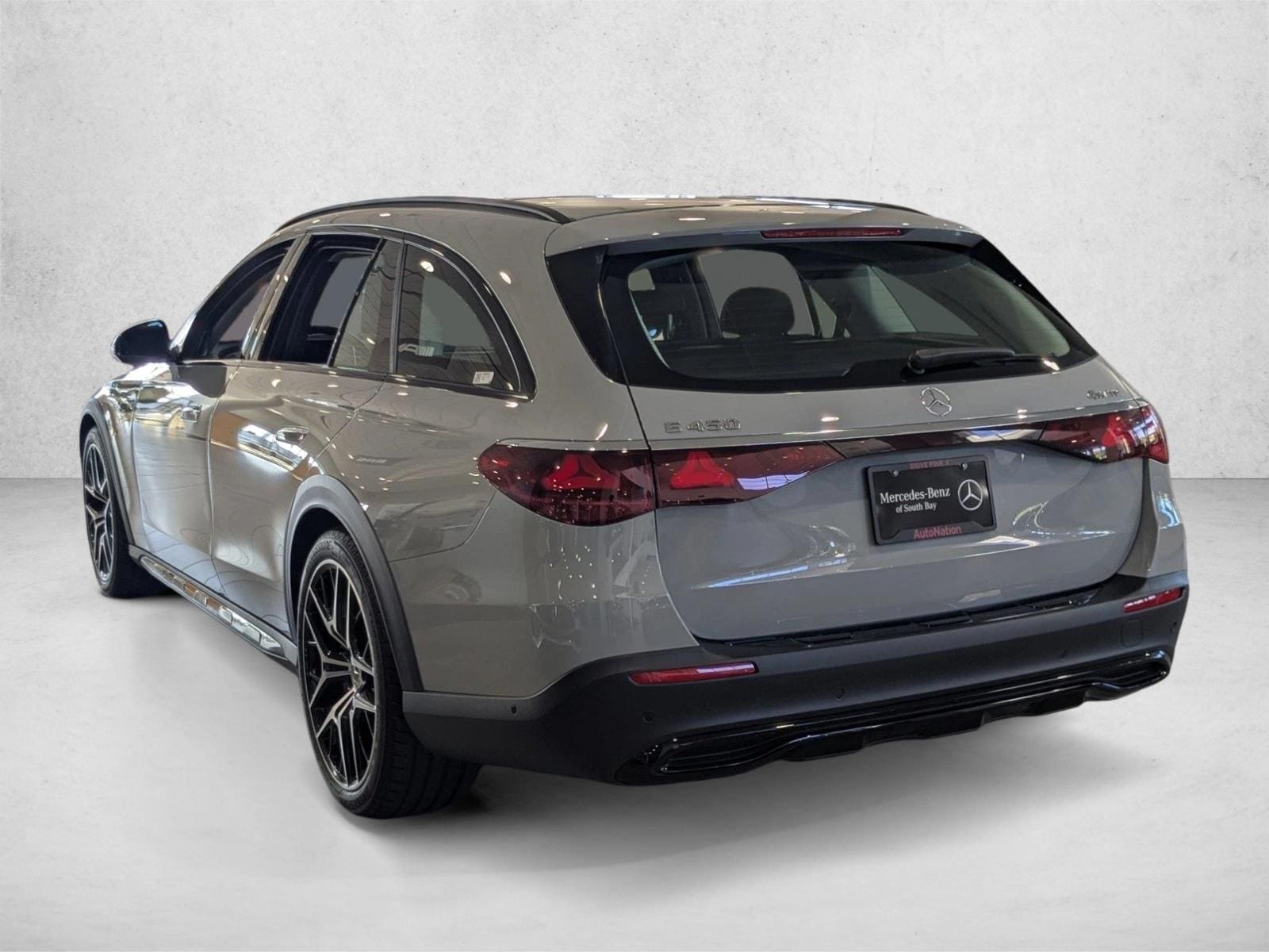 2025 Mercedes-Benz E-Class E450 All-Terrain - Photo 9