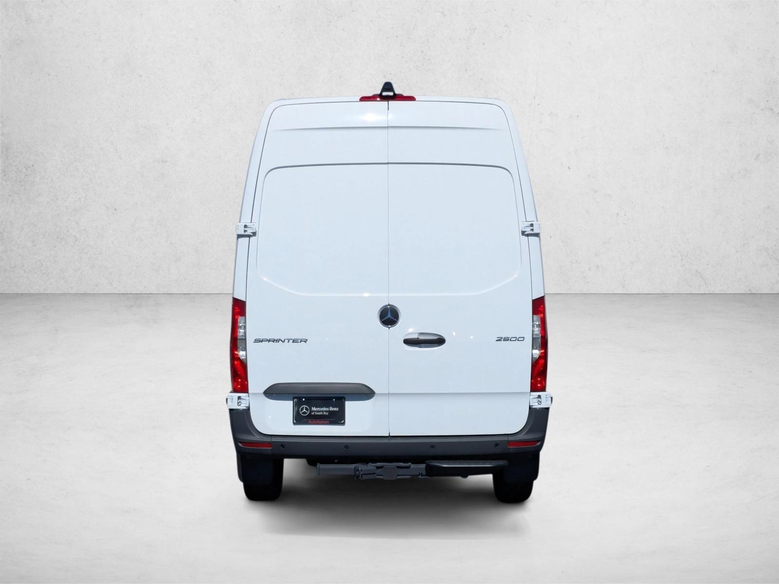 2025 Mercedes-Benz Sprinter Cargo Van Base - Photo 8