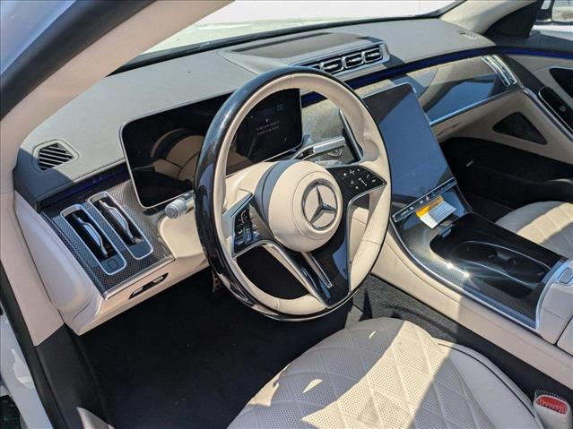 2025 Mercedes Benz S 450 580 4MATIC photo 3