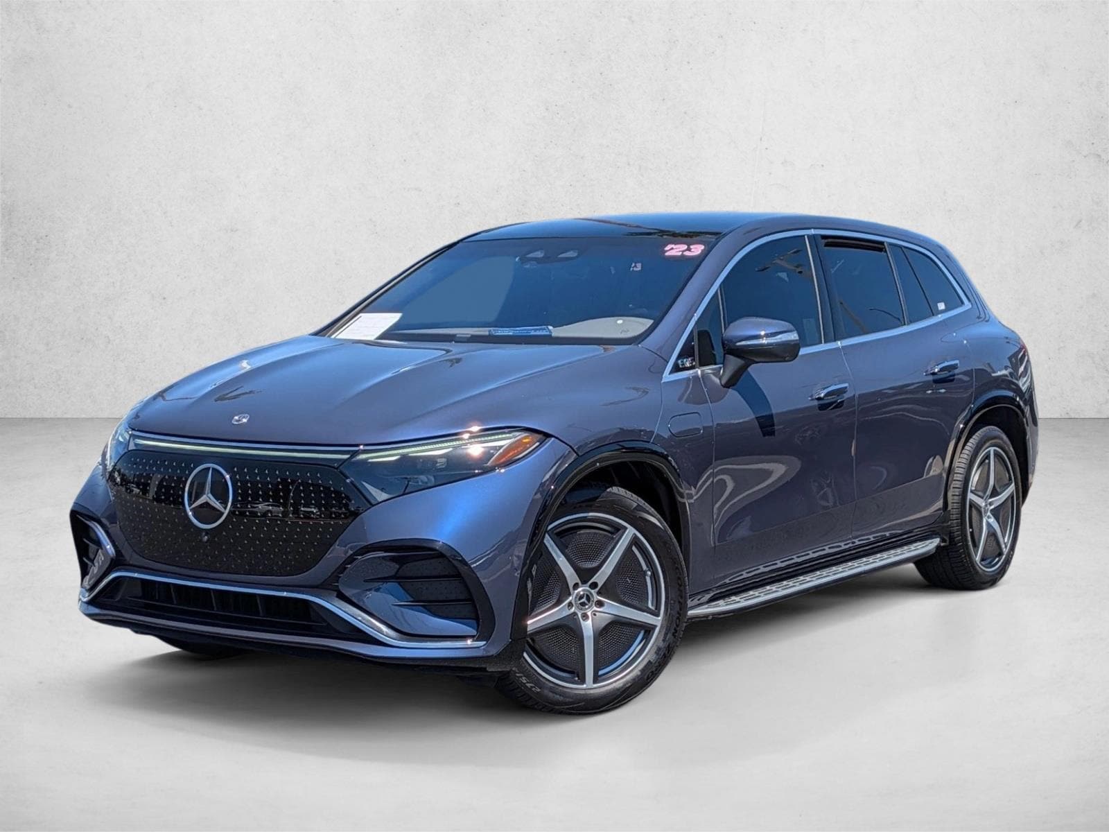 2023 Mercedes-Benz EQS SUV EQS 580 4MATIC's photo