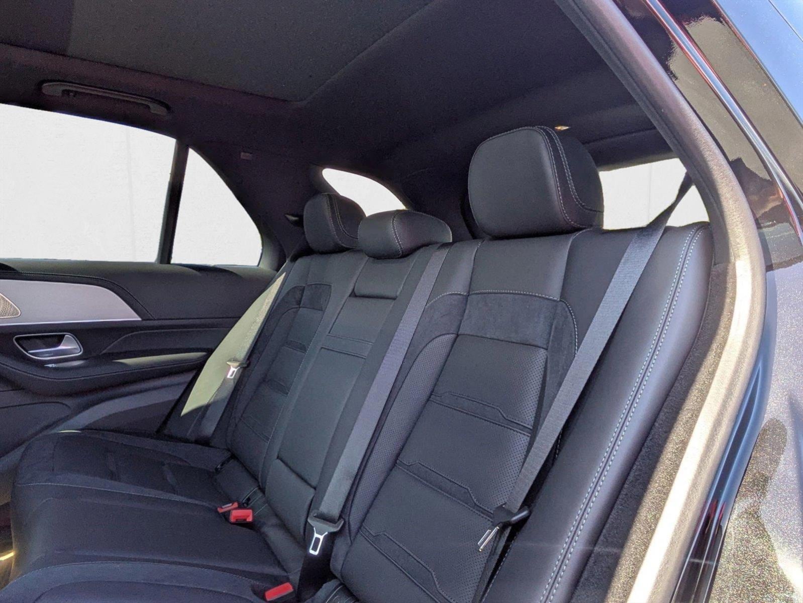 2025 Mercedes-Benz GLE AMG GLE 53 - Photo 16