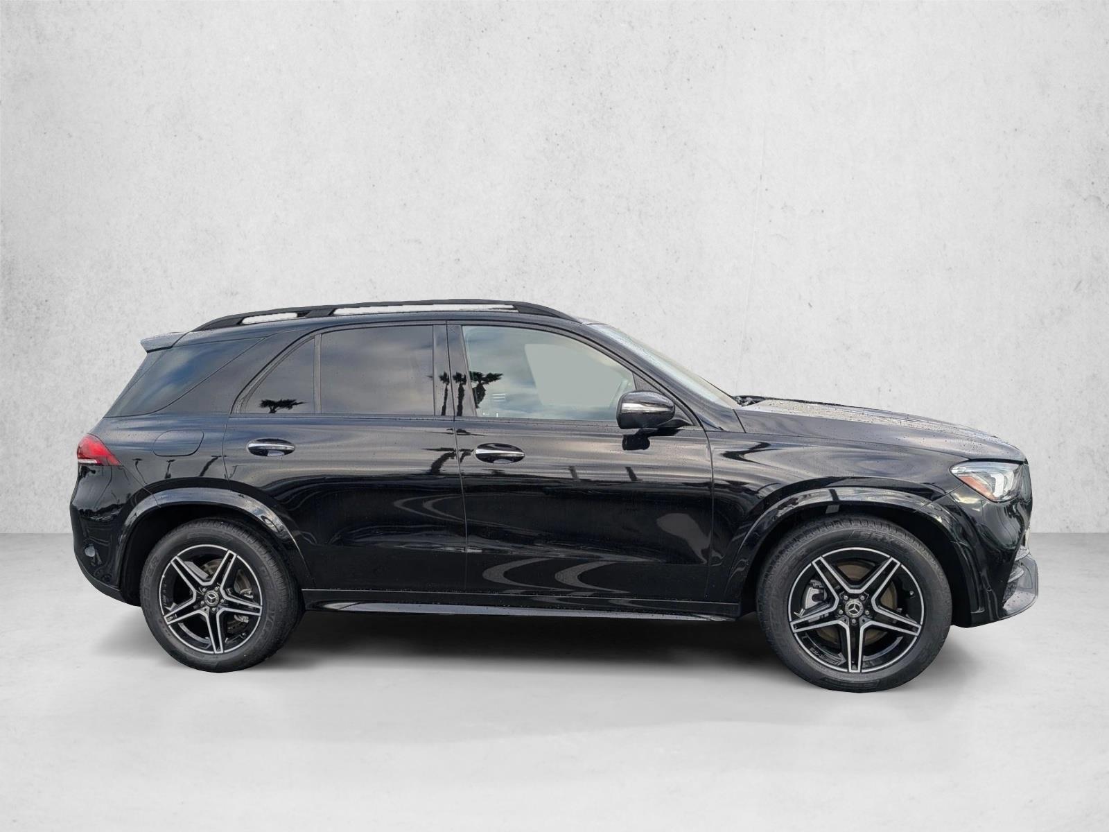 2023 Mercedes Benz GLE 450 4MATIC photo 2