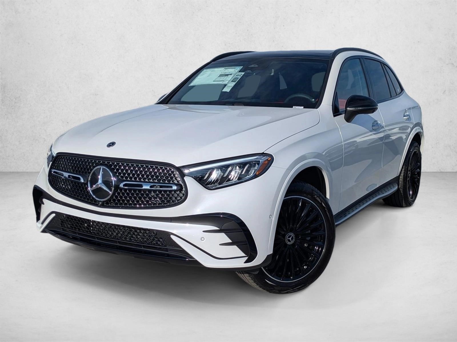 2026 Mercedes-Benz GLC Base's photo