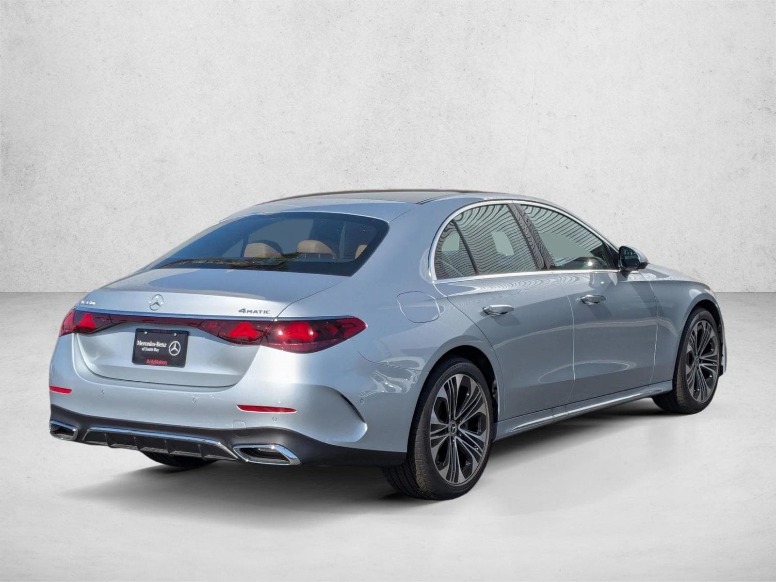 2026 Mercedes-Benz E-Class E350 - Photo 2
