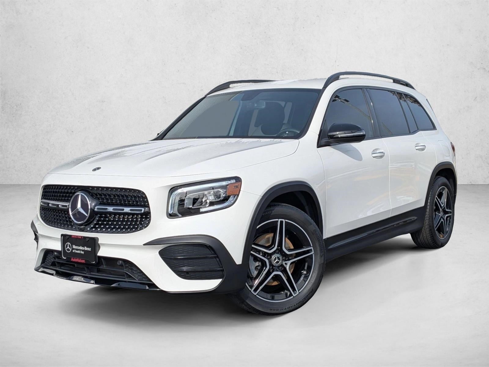 2023 Mercedes-Benz GLB Base's photo
