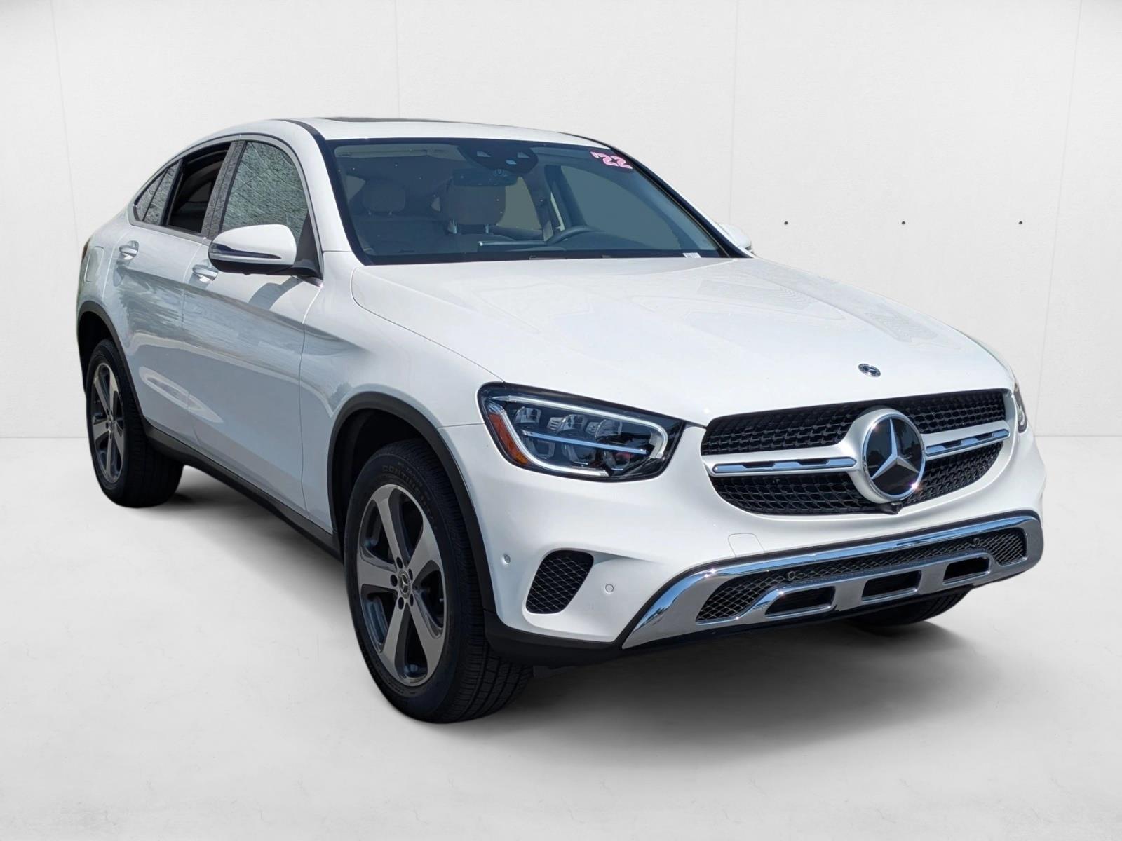 2022 Mercedes Benz GLC 300 4MATIC Coupe photo 3