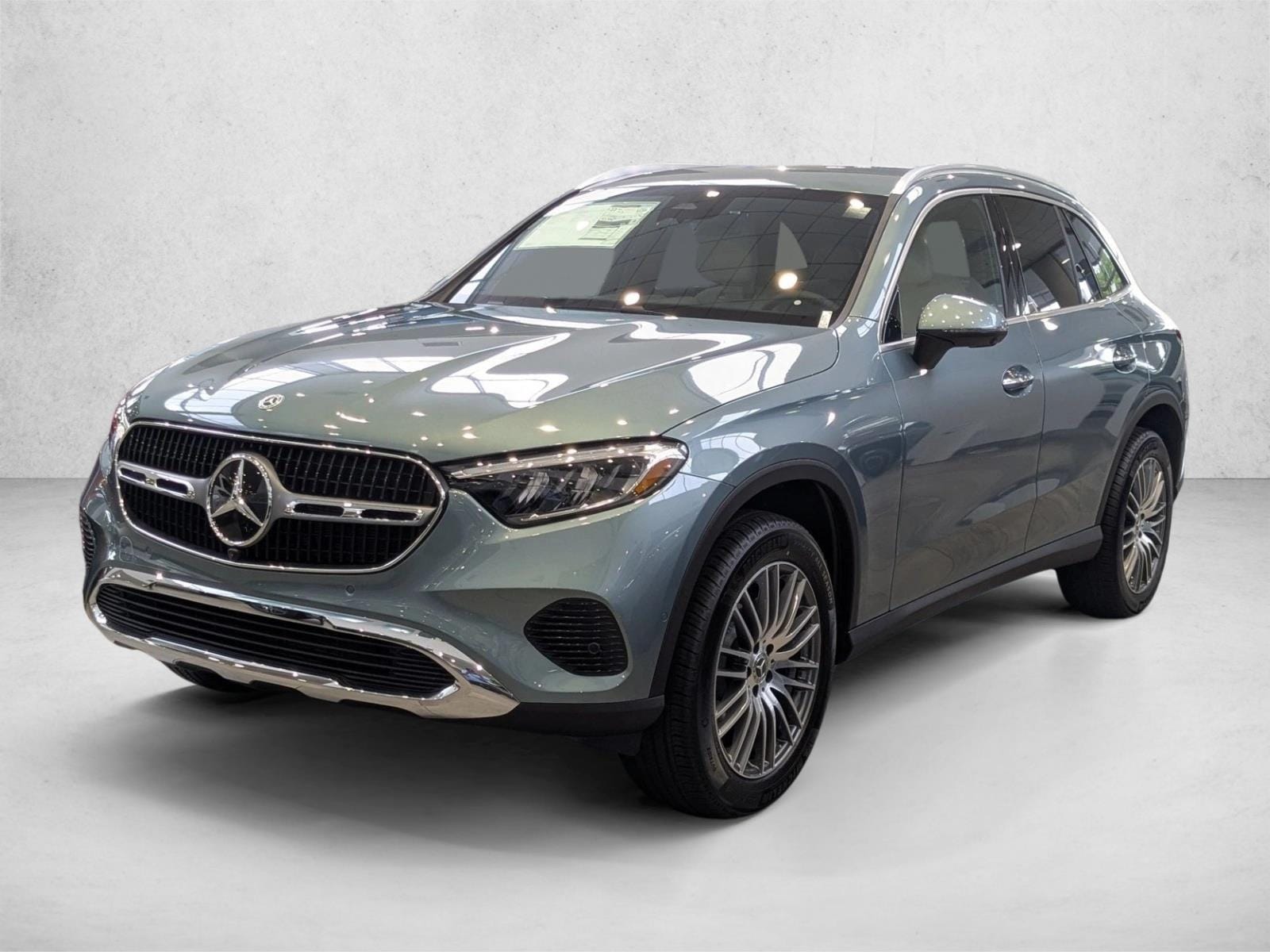 2026 Mercedes-Benz GLC Base