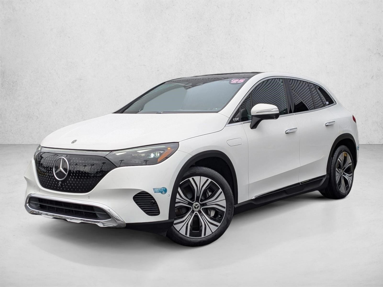 2025 Mercedes-Benz EQE SUV Base's photo