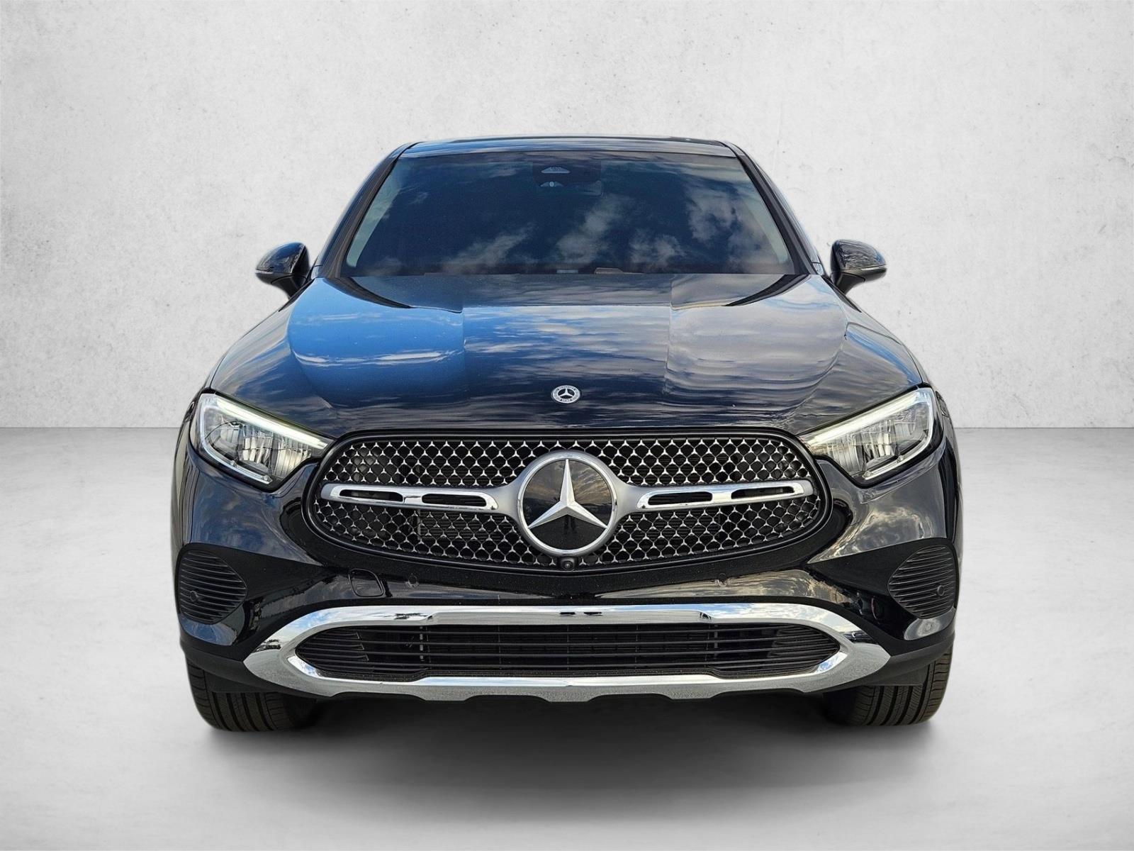 2025 Mercedes Benz GLC 300 4MATIC Coupe photo 2