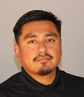 Staff member Jovani Juarez from ID_e56c2eb57299