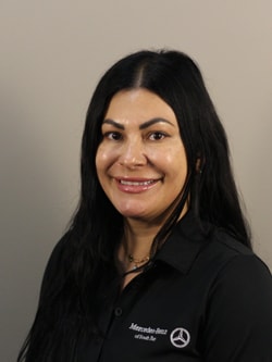 Staff member Sonia Gonzalez from ID_e56c2eb57299