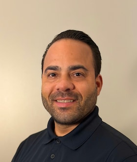 Staff member Nicholas Ortiz from ID_e56c2eb57299