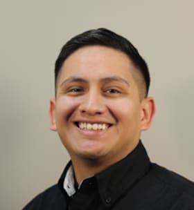 Staff member Cesar Gutierrez from ID_e56c2eb57299