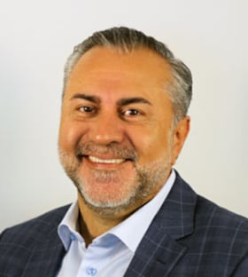 Staff member Mark Akbar from ID_e4078f3ae6e5
