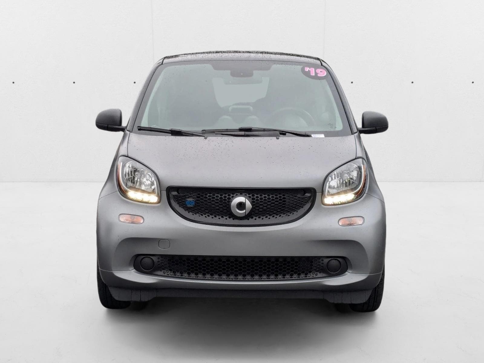 Used 2019 smart fortwo passion with VIN WMEFJ9BA8KK393157 for sale in Torrance, CA
