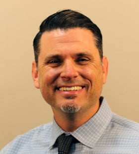Staff member Dan Rost from ID_e4078f3ae6e5