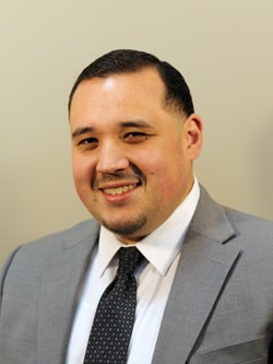 Staff member Hector Morales from ID_e4078f3ae6e5