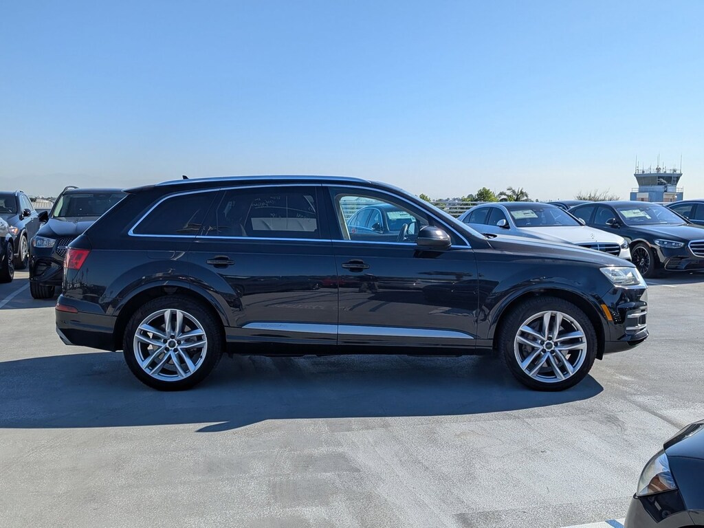 Used 2017 Audi Q7 3.0T Premium SUV