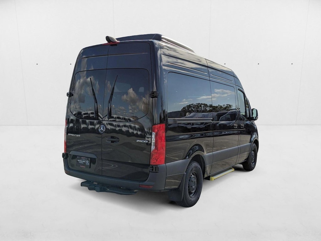 New 2025 Mercedes-Benz Sprinter Passenger Van 2500 Standard Roof I4 Diesel HO 144" RWD Van Passenger Van
