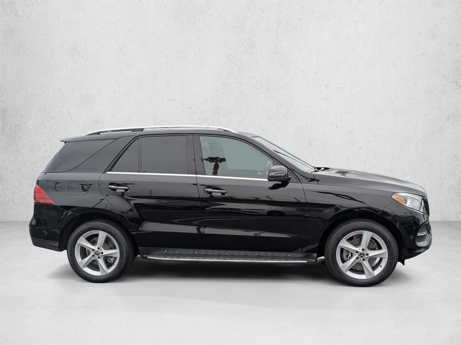2018 Mercedes Benz GLE photo 4