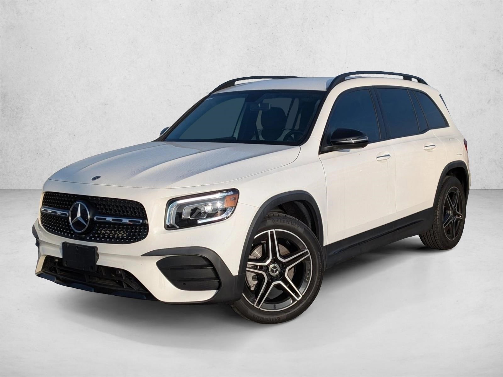 2023 Mercedes-Benz GLB Base's photo
