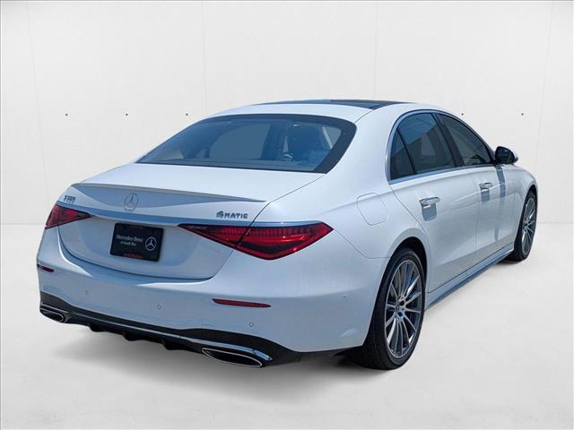 2025 Mercedes Benz S 450 580 4MATIC photo 2